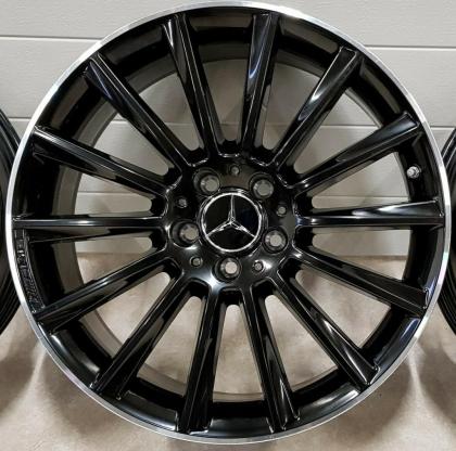 Original Mercedes C43 AMG C205 C450 W205 S205 A2054015400 19 Zoll Alufelgen