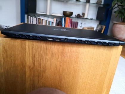Acer Predator Triton 700 715-51 Highend Gaming Notebook