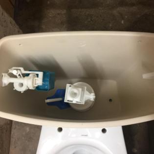Wc neuwertig, 