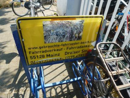 (224) 7 Gang Rücktrittsbremse 28 Zoll Gabel u Sattel gefedert Rh