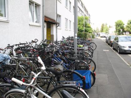 1 Zimmer Wohnung 1 BR Apartment near MPI