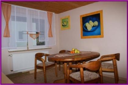 Ferienwohnung Hillscheid nahe Koblenz, Vallendar, Montabauer , Schönstatt , ICE 
