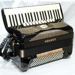 HOHNER GOLA Akkordeon 185 Tasten mit 5-reihigen Minen