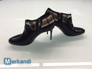Burberry Stiefeletten Sonderposten 