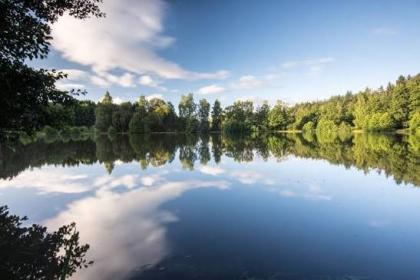 SUCHE - Weiher / Angelsee / Fischteich / Baggersee