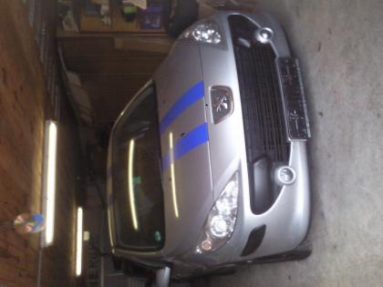 Biete Top Peugeot 307 HDI 1,6 Tempomat Silber 04/2006 TÜV/AU 08/2014 Bestzusatnd