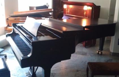Konzertflügel Steinway & Sons D-274 zu verkaufen