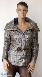 Marken Sonderposten Calvin Klein, Guess