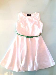Schönes Kleid, Paris Mode, weiss, strech, kurz , Größe 36