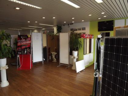 Schöne Laden / Büro / Gewerbefläche 130m² sucht einen Nachmieter