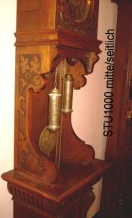 Antike Standuhr aus der Gründerzeit
