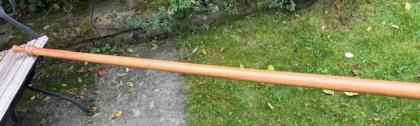 Alphorn, 2- teilig in F, 1. Hand, aus massivem Nussbaumholz, Einzelstück, siehe 