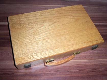 Antikes Backgammon, komplett mit Holzkoffer