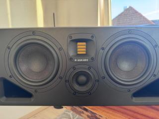 Paar ADAM Audio A77H Studio-Monitore