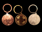 Bitcoin Produkte wie Schlüsselanhänger, Bitcoin Münzen & Bitcoin Halsketten