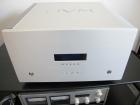 AVM Ovation SA8.2 High End Endstufe in silber Top