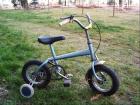Kinderfahrrad mit Stützräder