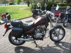 Hyosung GA 125 Cruise mit div. Extrateilen