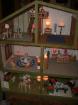 Grosses PUPPENHAUS/ Puppenstube mit Licht/ Strom - HANDARBEIT