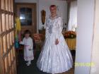 Brautkleid kommplett mit Schleier und Haarschmuck