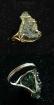 Edler Ring mit eingefasstem Moldavit Stein