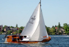 Segelboot Jollenkreuzer chartern für Urlaub in Potsdam, Berlin und Brandenburg.