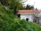 Schmuckes kleines Steinhaus auf dem Pilion / Griechenland