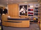 Moderne helle Ladeneinrichtung aus Modehaus  80m  VP 17.999 EUR