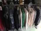 Levis, La Perla, D&G Kleidung für Männer, Frauen, Kinder Großhandel