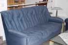 Sofa und Sessel abzugeben